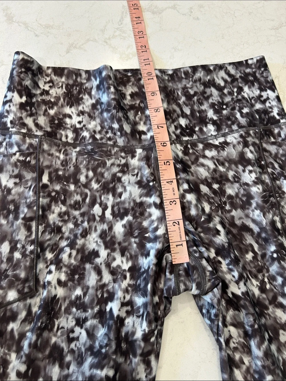Athleta Salutation Stash 7/8 Tights Black & White Opaline Floral Large L